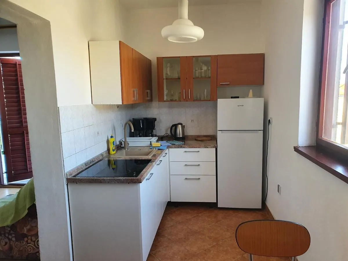 Apartments Petra Barbat na Rabu