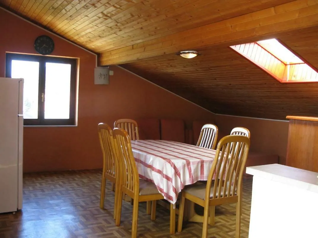 Apartments Petra Barbat na Rabu