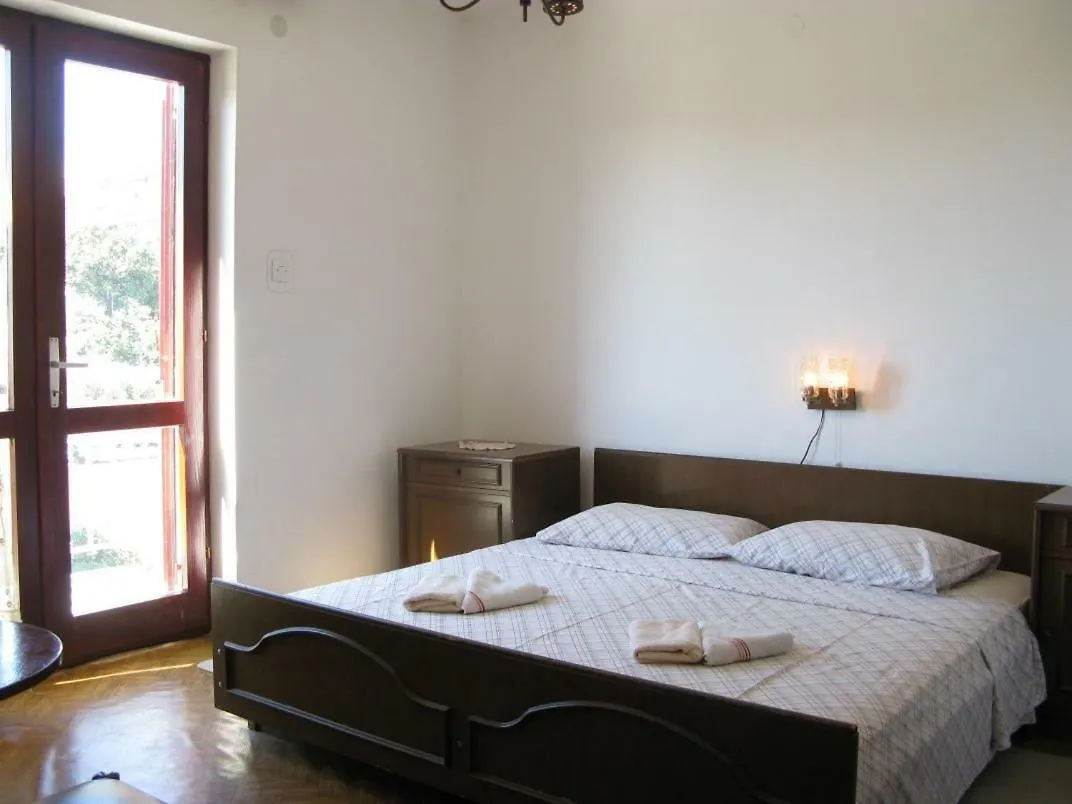 Apartments Petra Barbat na Rabu Croatia