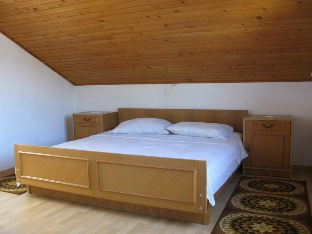 Apartments Petra Barbat na Rabu