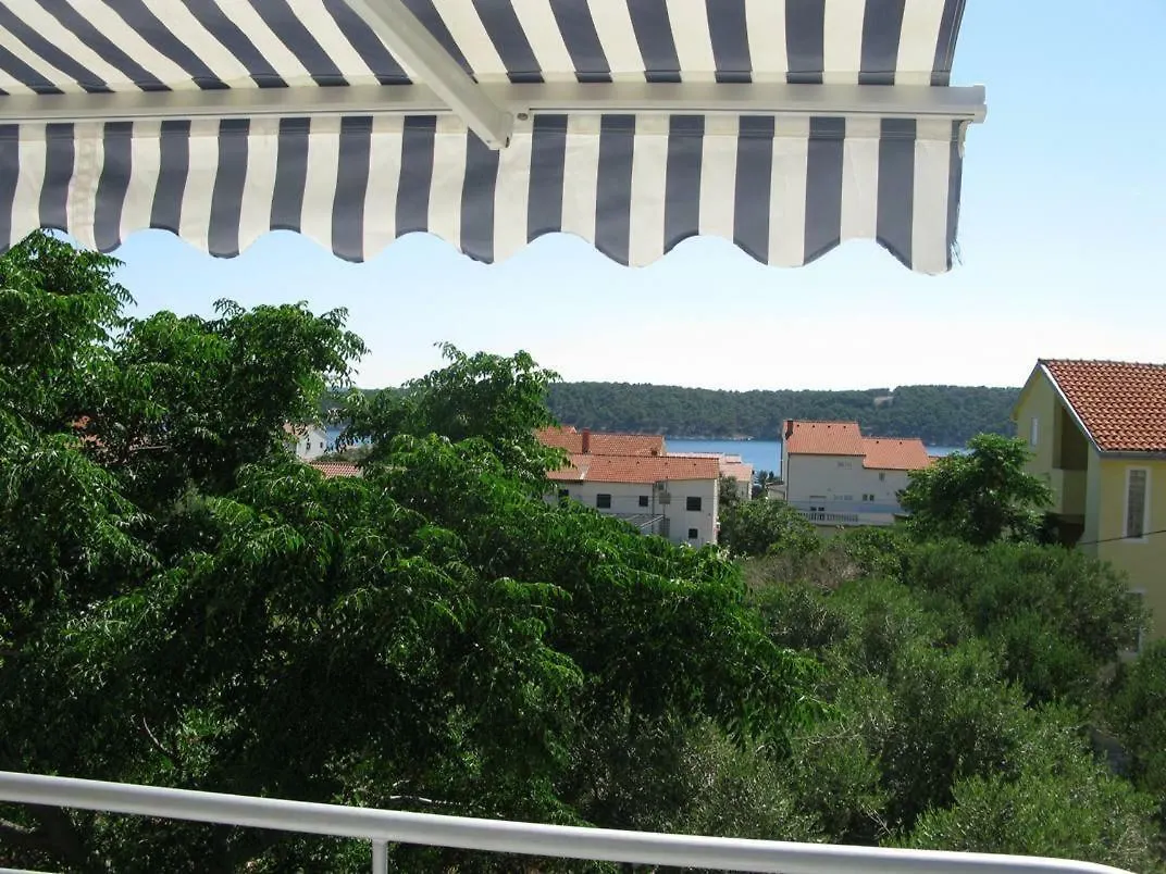Apartments Petra Barbat na Rabu Croatia