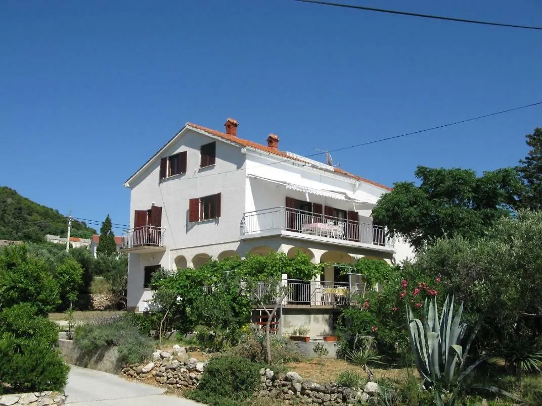 Apartments Petra Barbat na Rabu